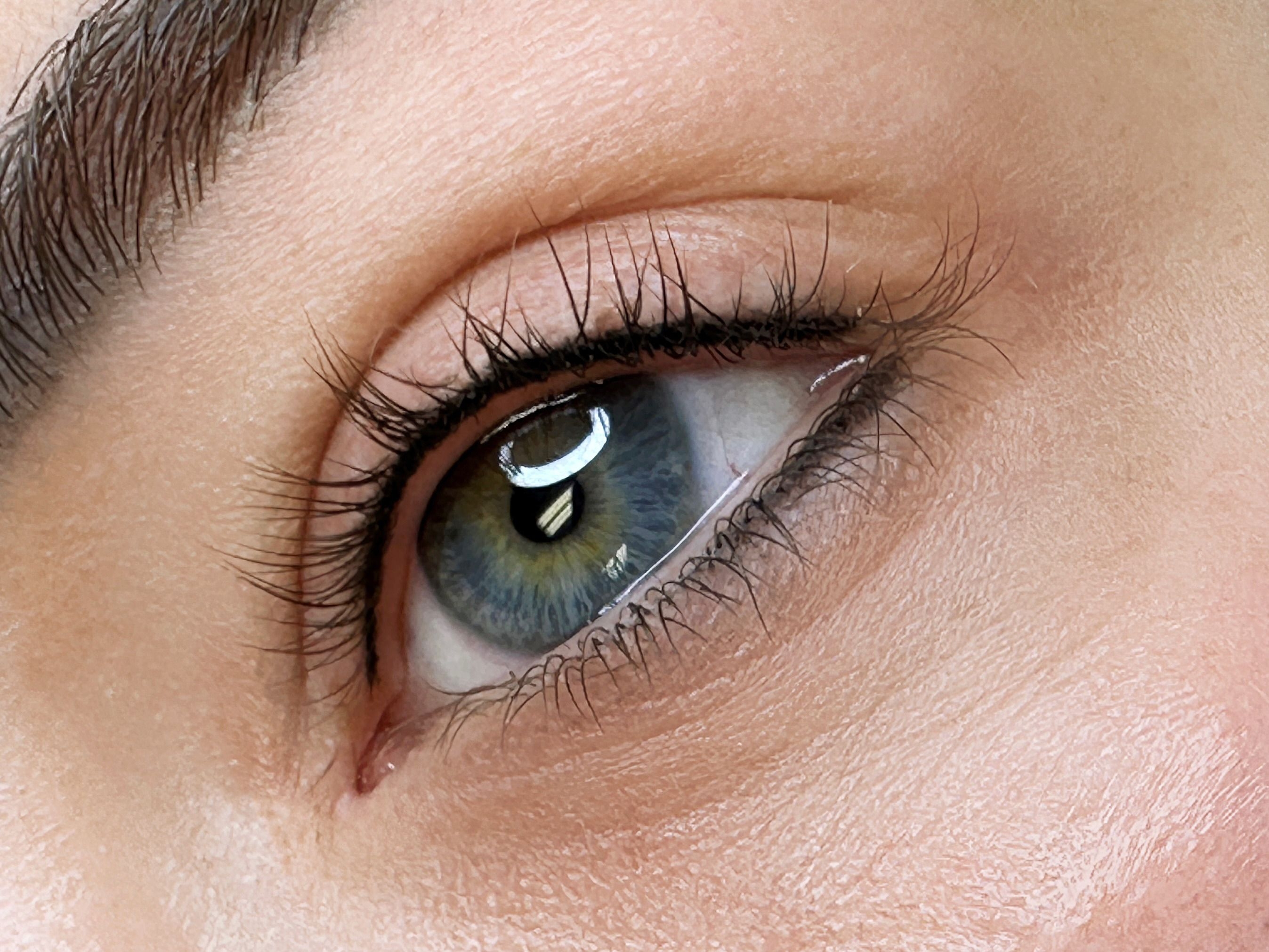 Lash Eyeliner 