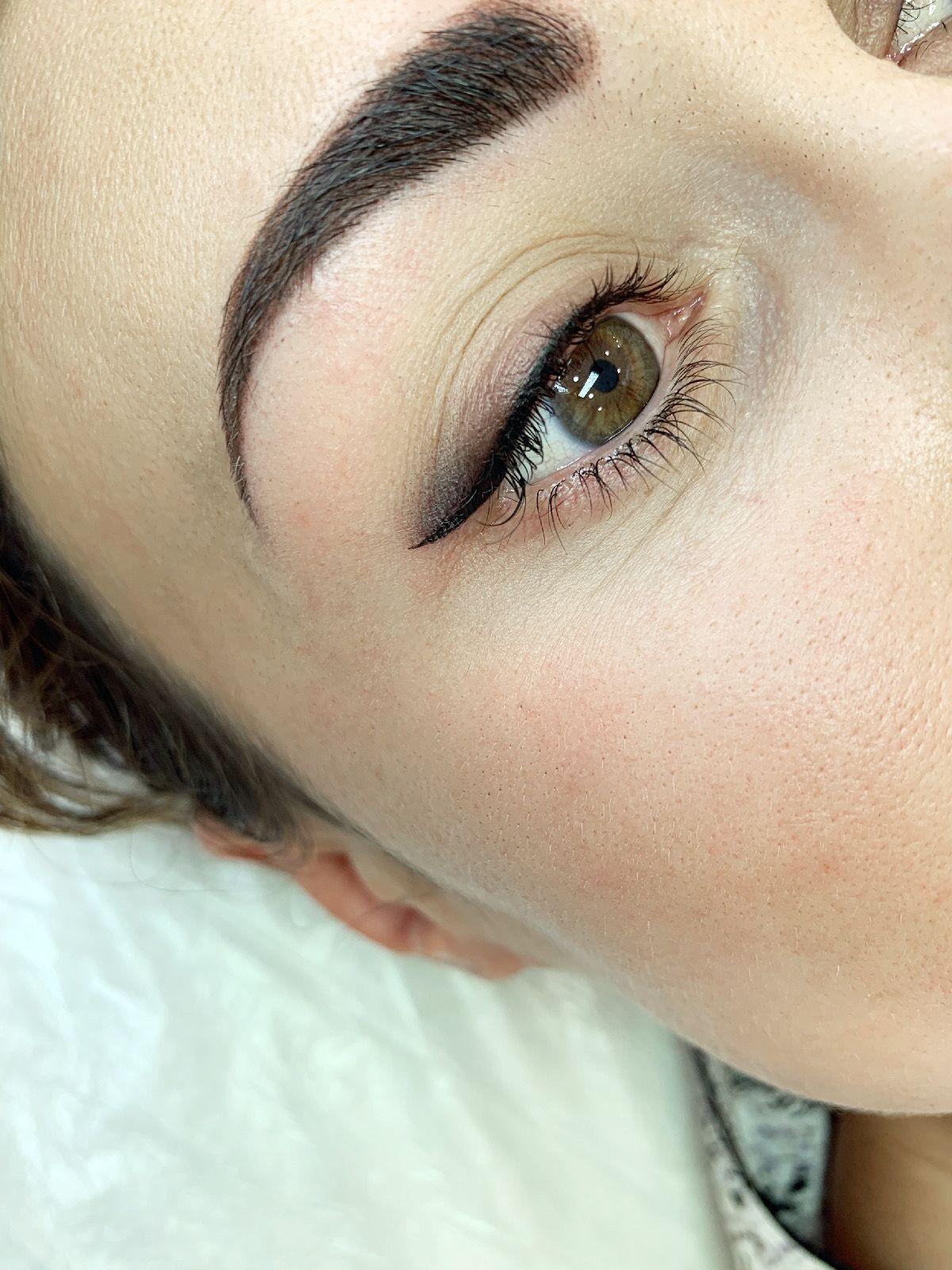 Permanent Eyeliner Near Westshore: What to Expect