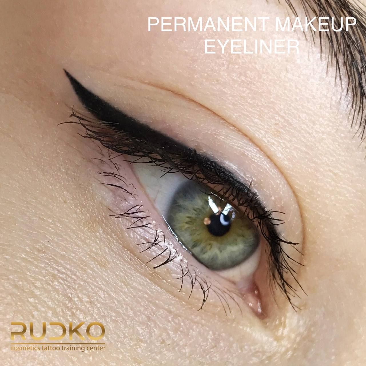 Permanent Eyeliner in Tampa: Effortless Eye Definition Every Day