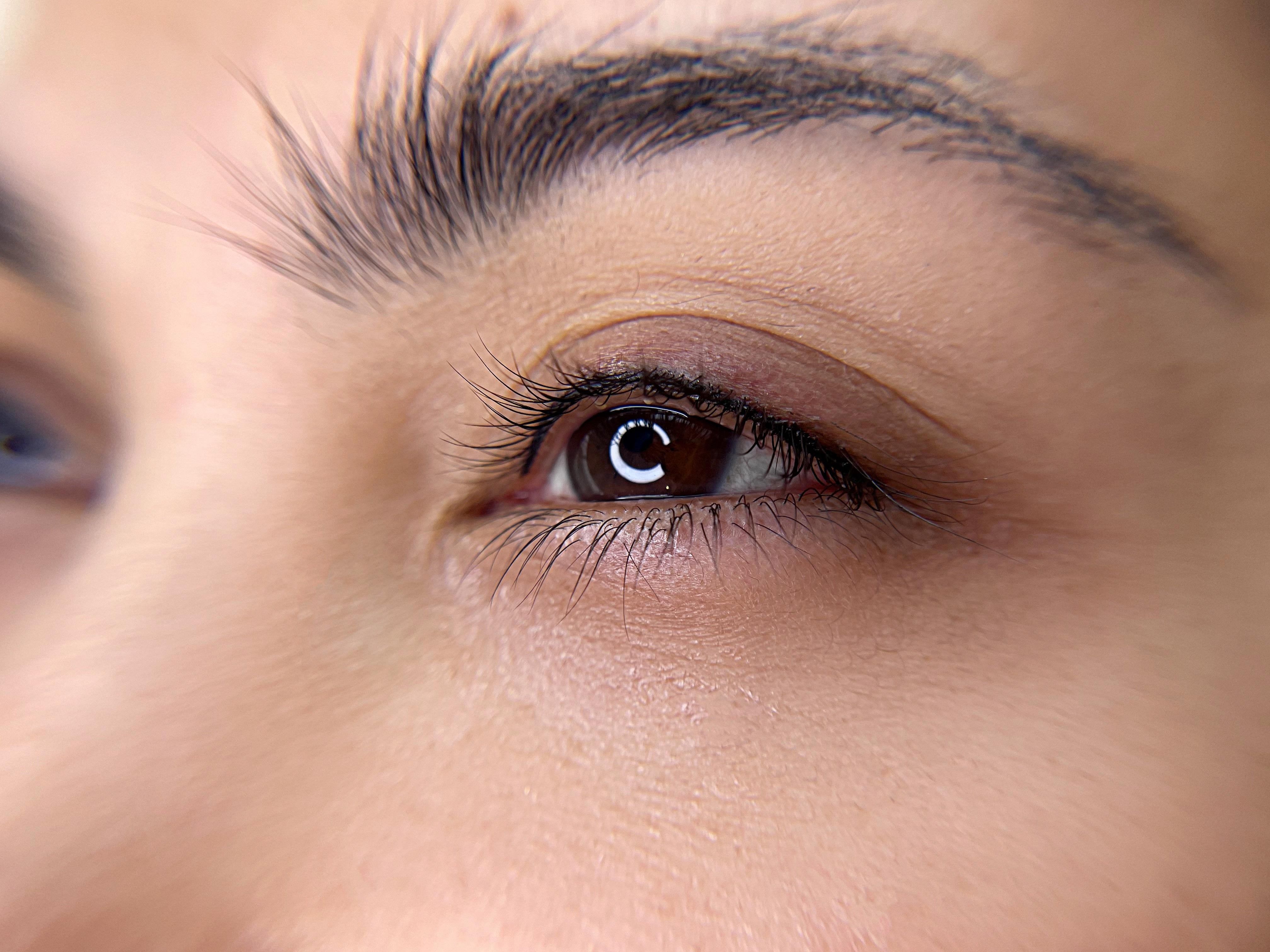 lash eyeliner